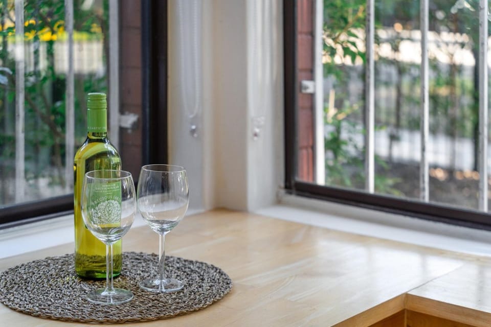 Pet-Friendly Home Just Minutes from Bondi Beach Apartment in Sydney