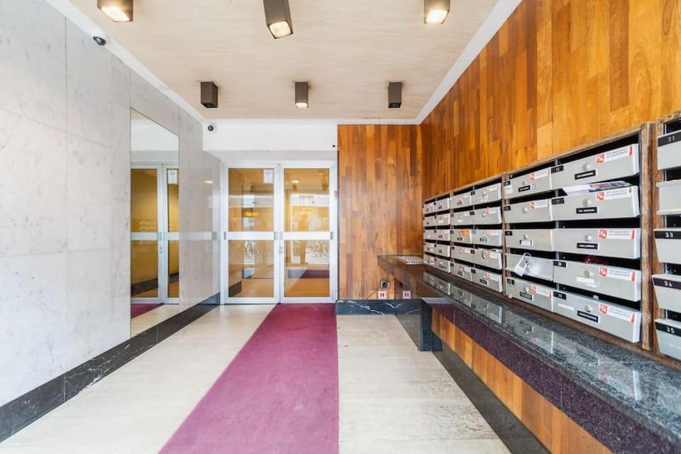 Close to central station antwerp Apartment in Antwerp