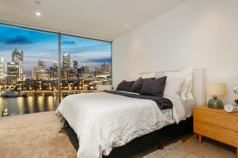 Bed, Bedroom, City view