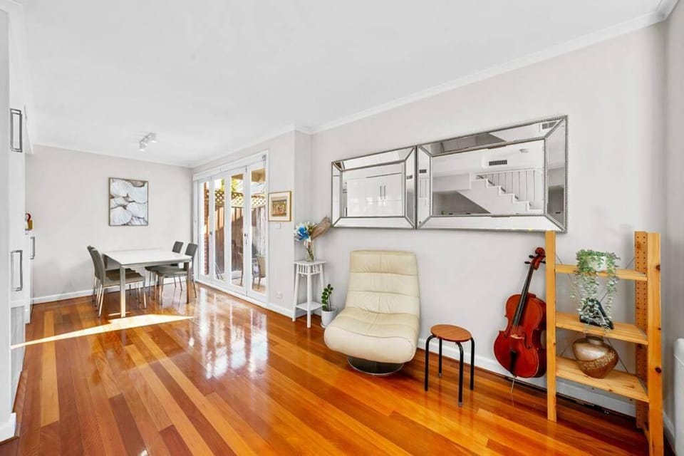 Urban Chic Chatswood 3BR Apartment Apartment in Sydney