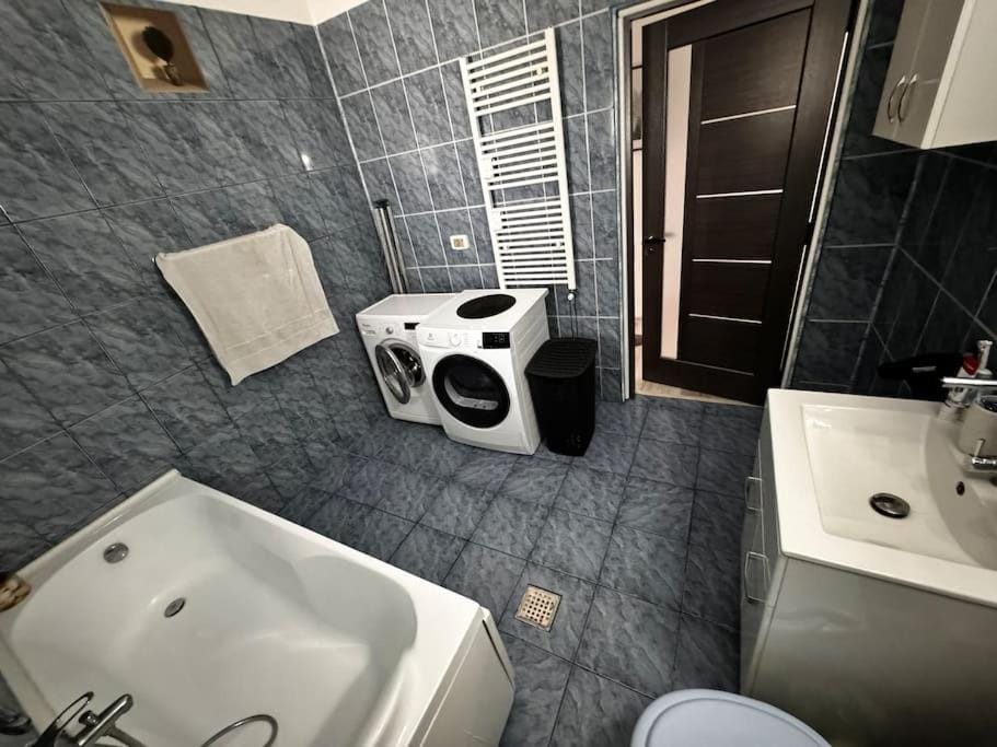 Jules Cozy Place Apartment in Bucharest