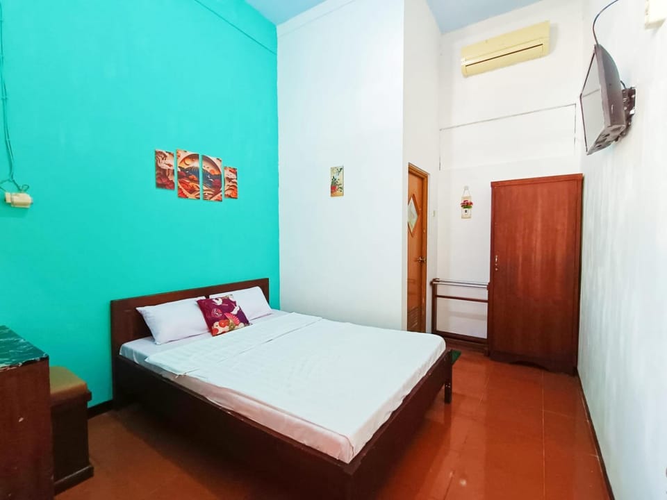 Bed, TV and multimedia, Photo of the whole room, Bedroom, air conditioner