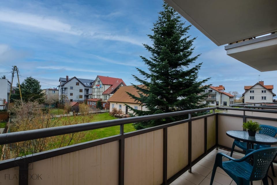 Property building, View (from property/room), Balcony/Terrace