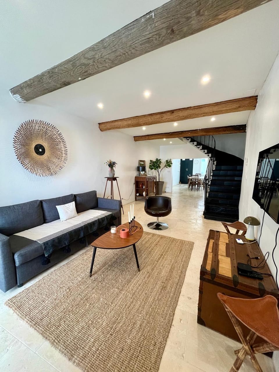 Communal lounge/ TV room