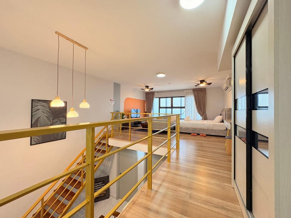 Bed, TV and multimedia