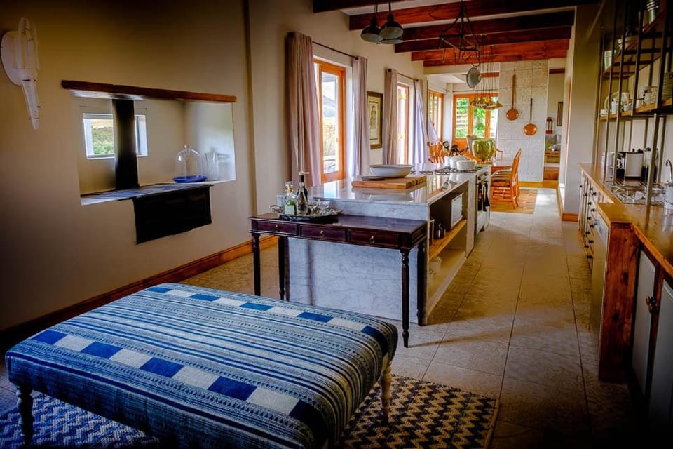 Vrisch Gewagt Boutique Self-Catering Olive Farm Country House in Western Cape