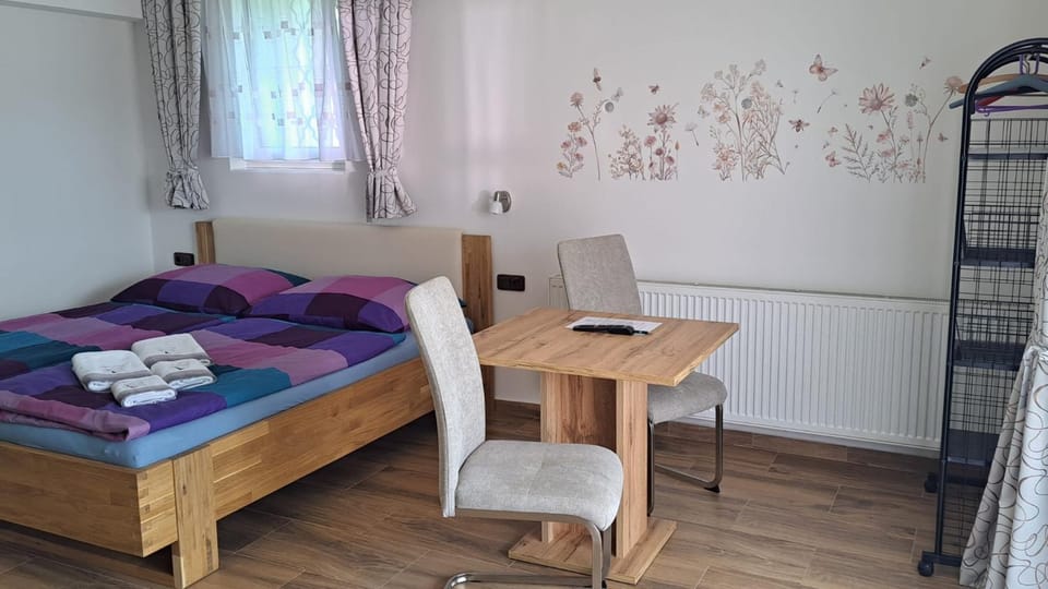 AP2, Hrubá Skála, Apartmány Nad Lípou Apartment in Lower Silesian Voivodeship