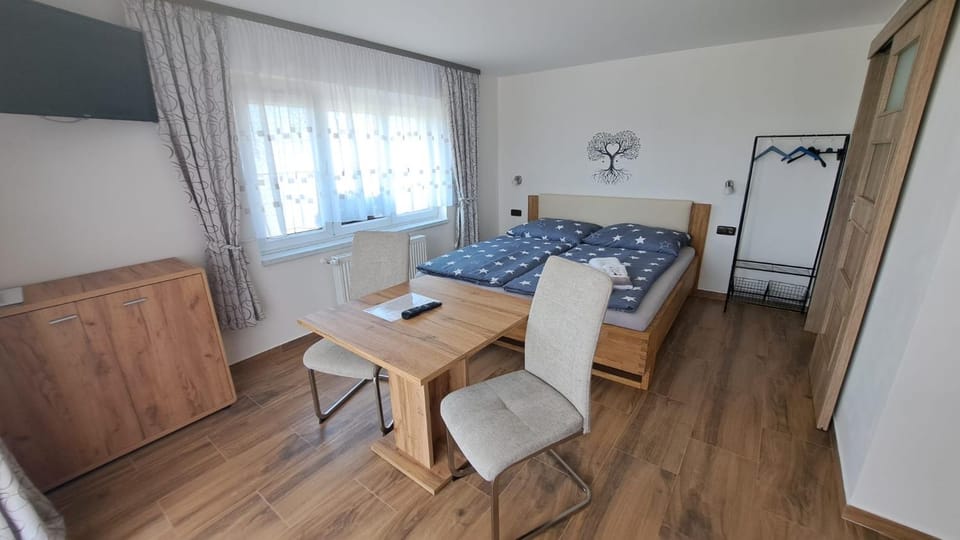 AP2, Hrubá Skála, Apartmány Nad Lípou Apartment in Lower Silesian Voivodeship