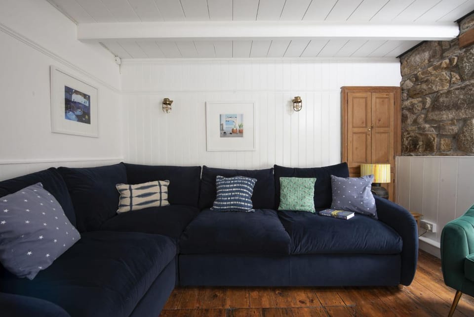 Property building, Living room, Seating area