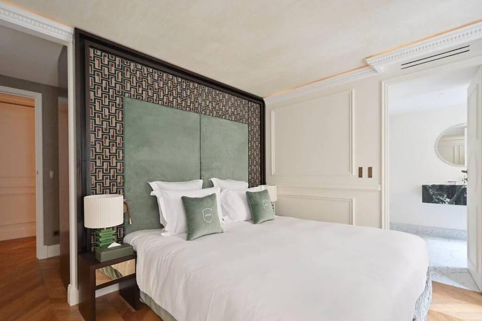Louvre et Luxe Apartment in Paris