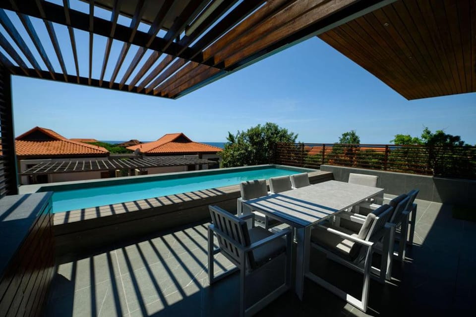 2 Ocean's Edge Zimbali House in Dolphin Coast
