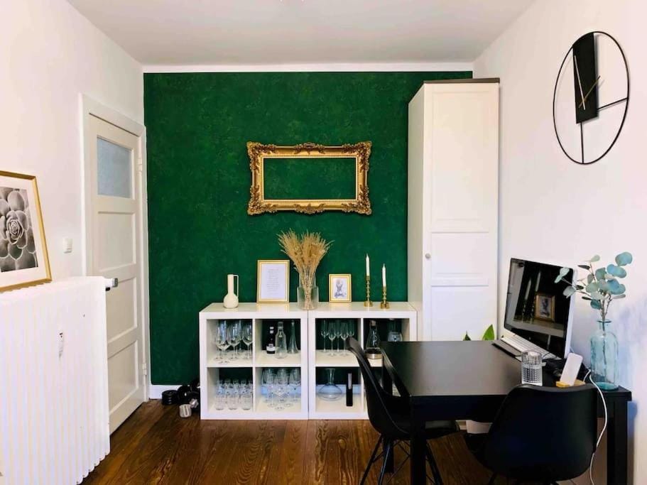 Lovely City Apartment with Balcony, central Apartment in Hamburg