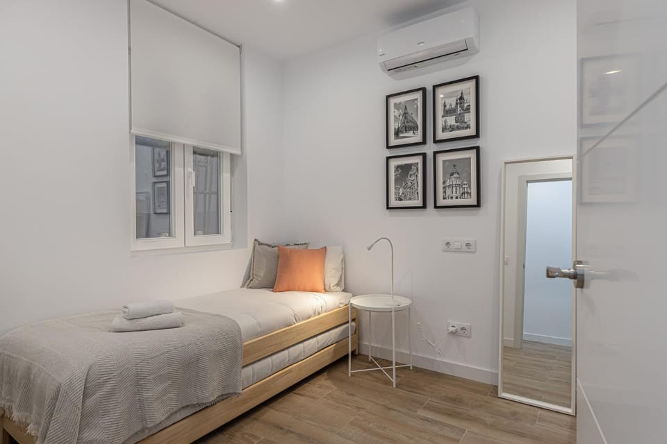 Waou Coosy II Retiro Apartment in Madrid