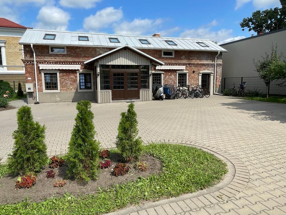 Property building, Parking