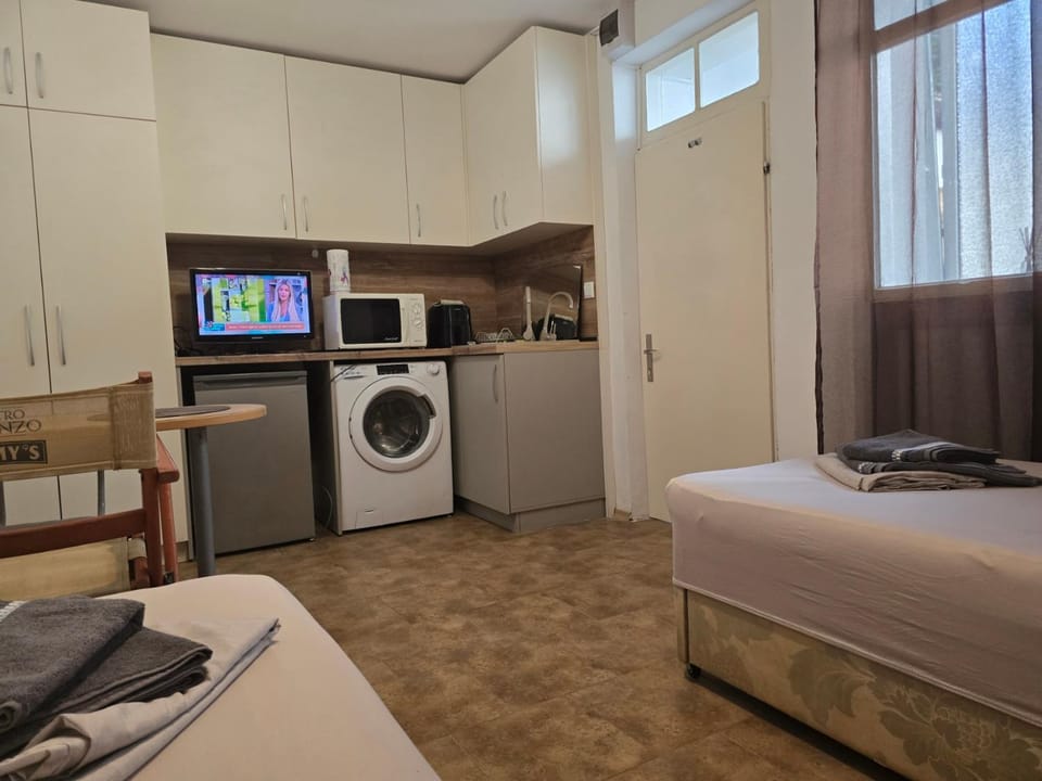 TV and multimedia, Bedroom