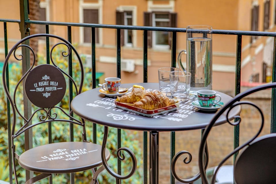View (from property/room), Balcony/Terrace, Inner courtyard view