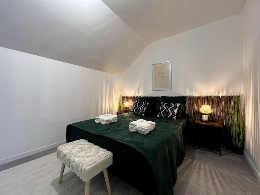 Family house - Exterieur 4 pers - 3 beds House in Fontainebleau
