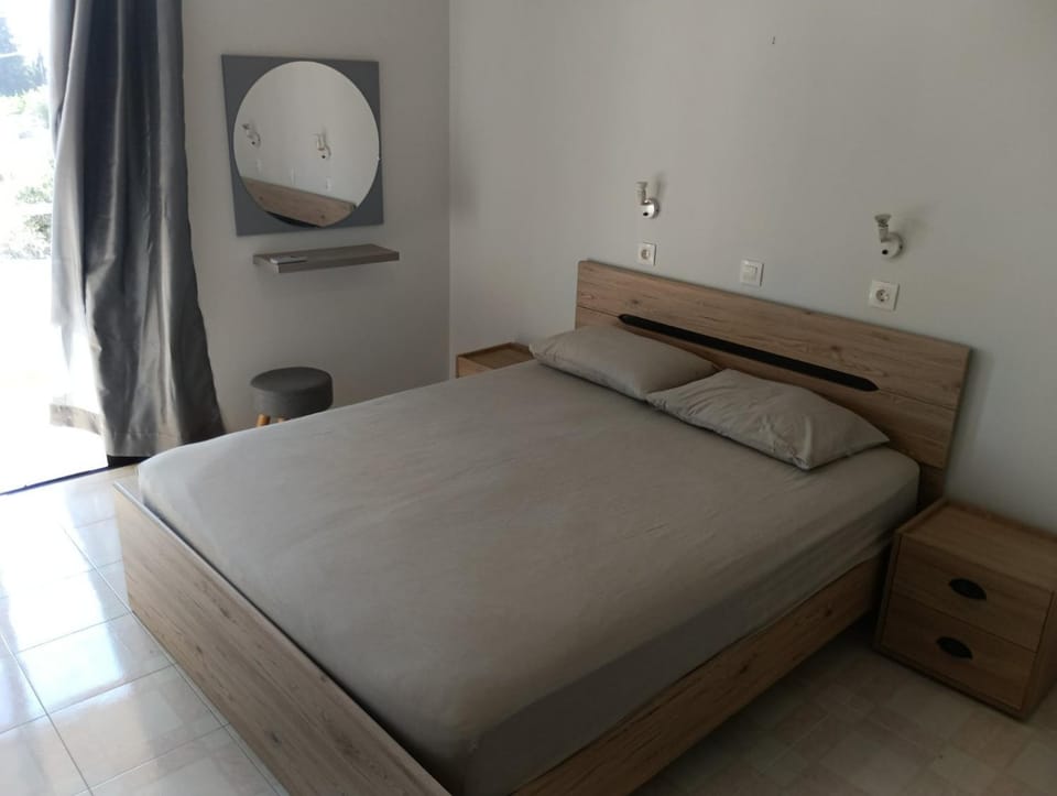 Bed, Bedroom, furniture