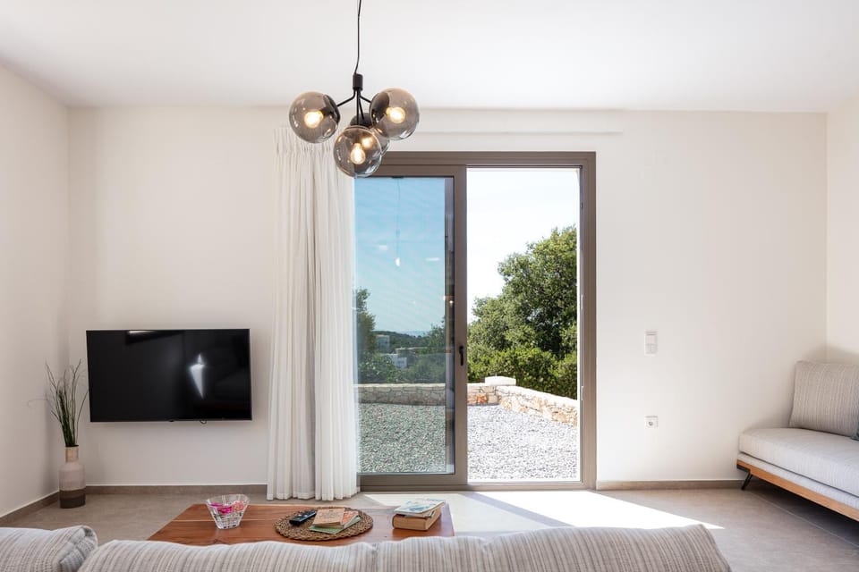Villa Sun, Roussospiti Villa in Crete