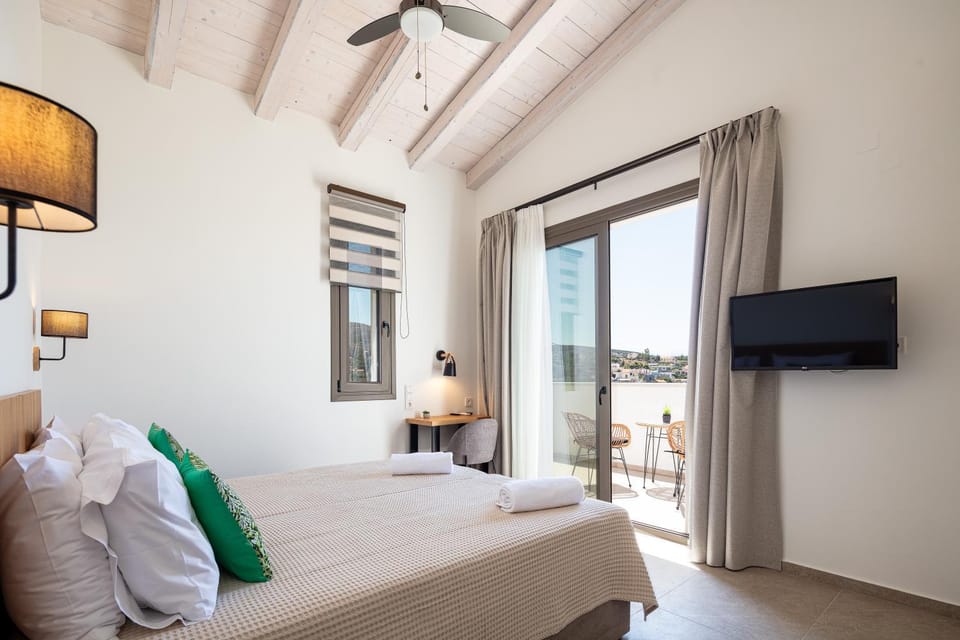 Villa Sun, Roussospiti Villa in Crete