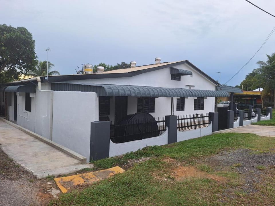 Mukhriz 2 Roomstay Vacation rental in Kedah