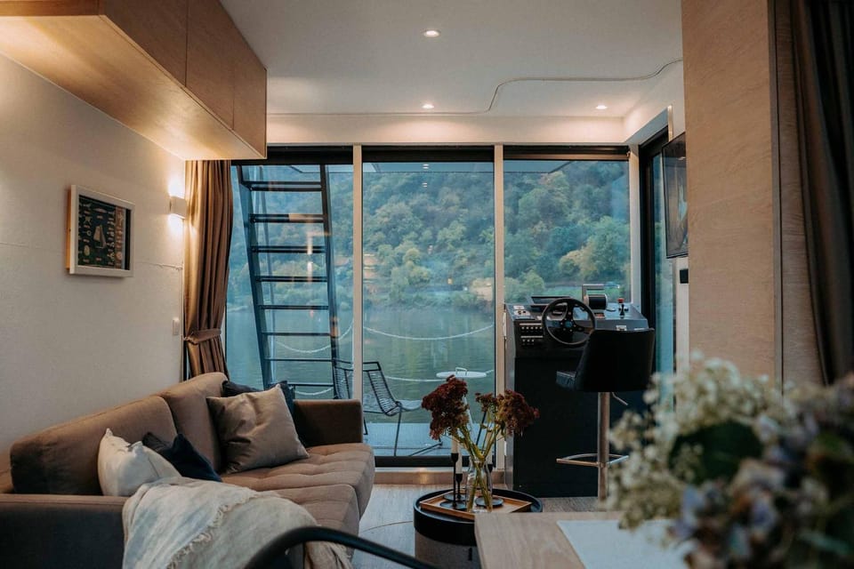 Living room, Seating area, Lake view