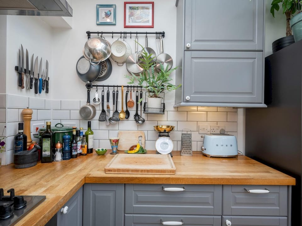 Kitchen or kitchenette, stove
