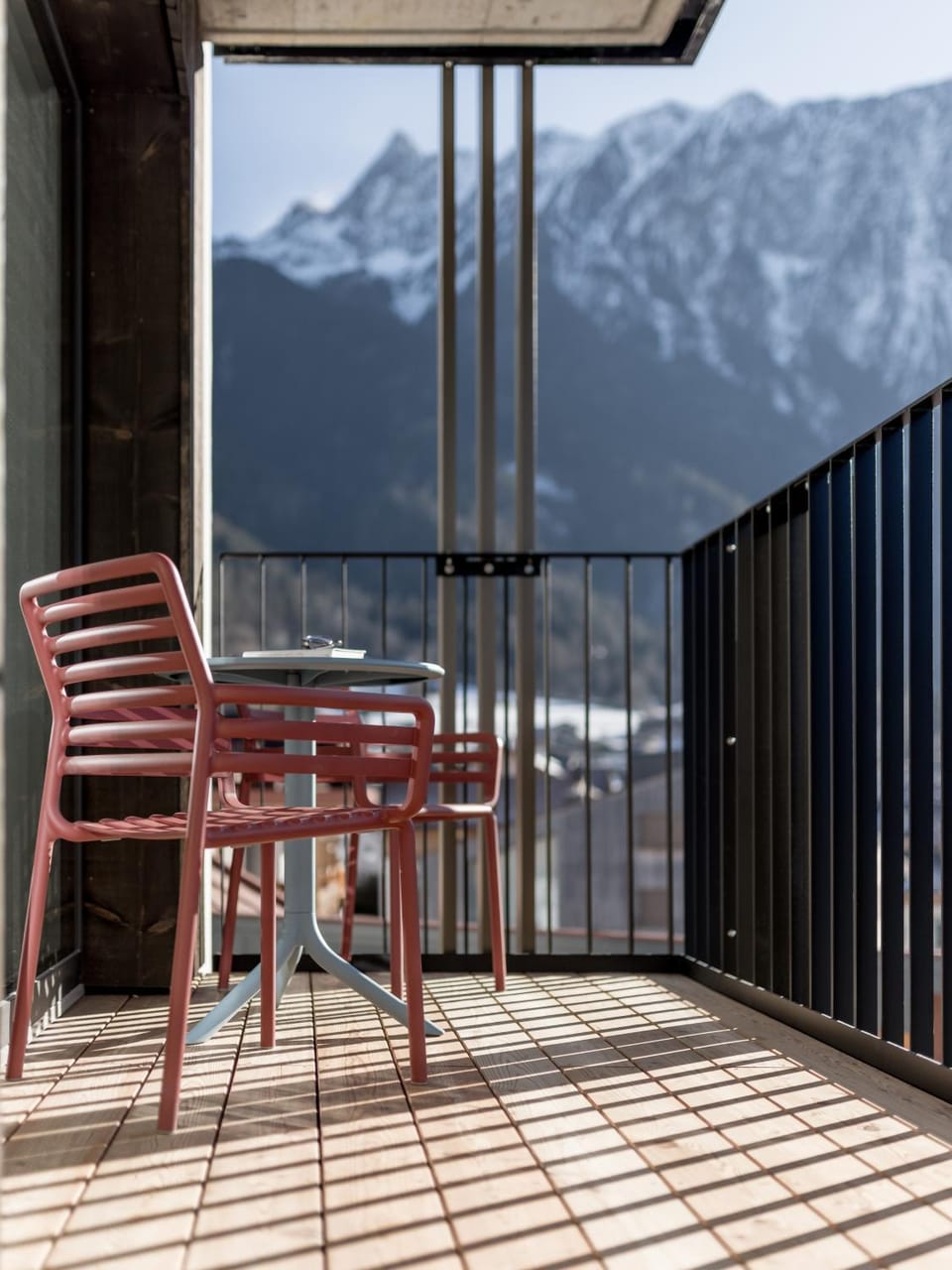 Balcony/Terrace, Mountain view