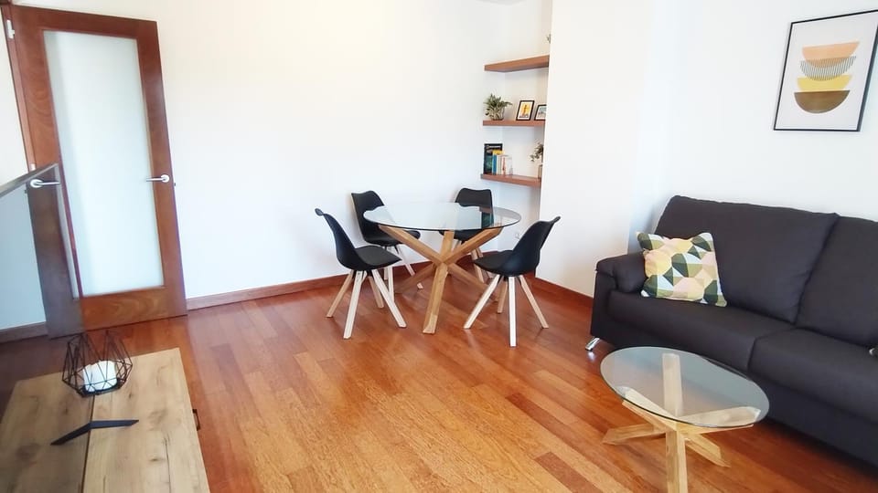 Apartamento Fluvial Garden Apartment in Gijón