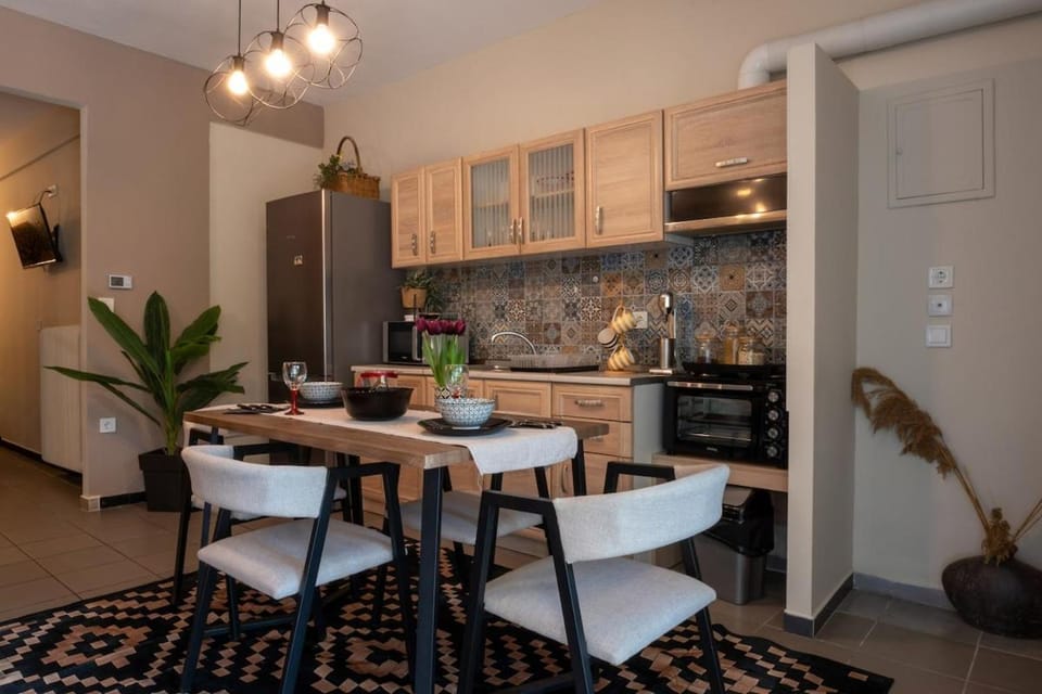 Elenis stylish studio with wooden design Apartment in Greece