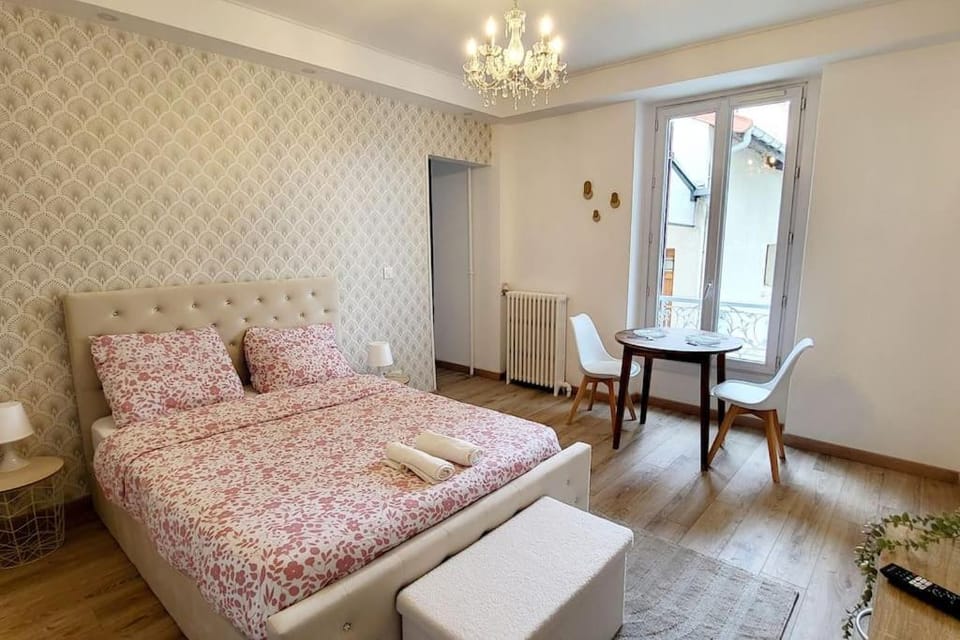 Le Royal, proche Paris & Disney Apartment in Noisy-le-Grand