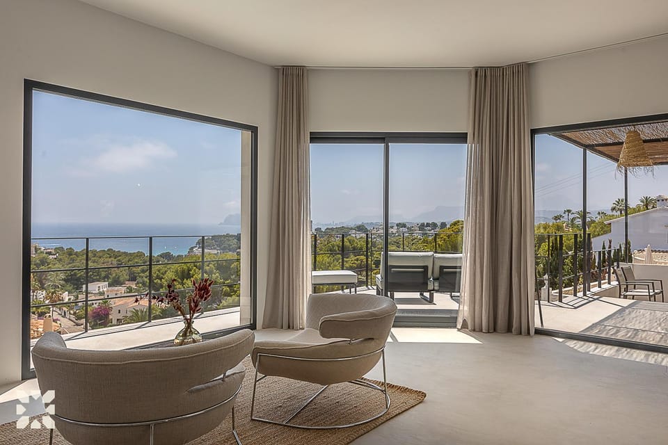 Patio, Day, Natural landscape, View (from property/room), Balcony/Terrace, Living room, Photo of the whole room, Seating area, Dining area, Bedroom, Sea view