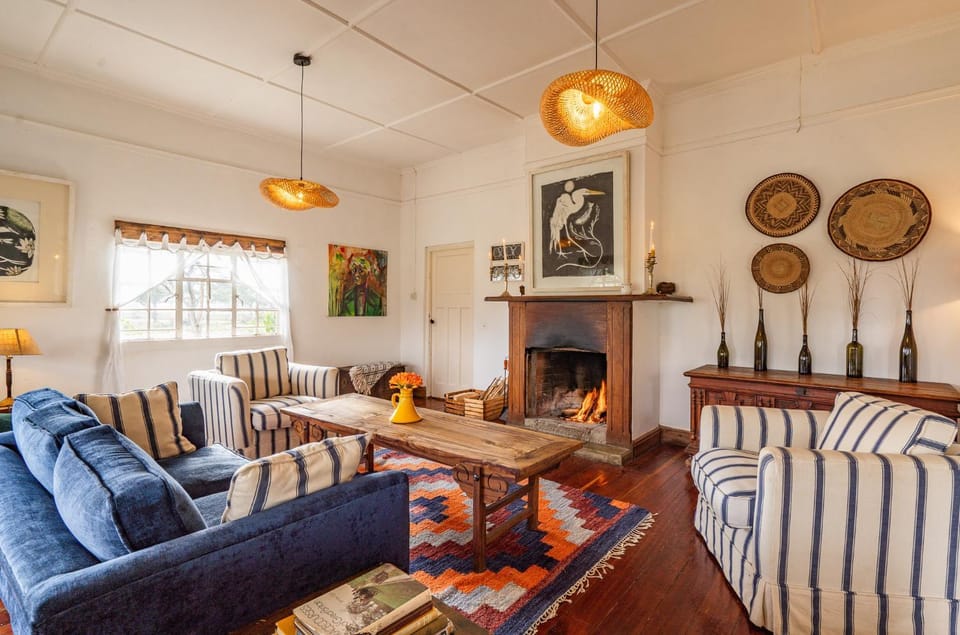 Sanctuary Farm House 5-Bedroom Lodge in Wildlife Farm Stay in Kenya