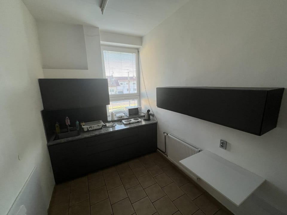 Kitchen or kitchenette, Kitchen or kitchenette, Internal: Not applicable to any particular room