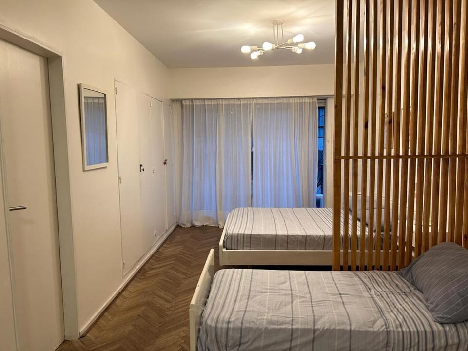 Amplio Studio divisible, zona Movistar Arena y cerca de Palermo, 4 pax Apartment in Buenos Aires