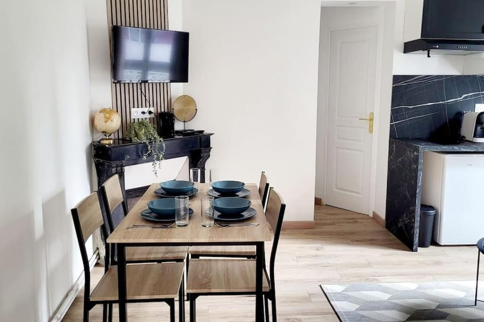 Le Premium, entre Paris & Disney avec Parking Gratuit Apartment in Noisy-le-Grand