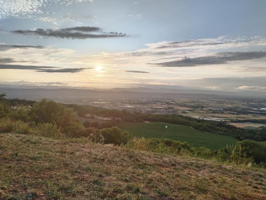Maison de charme très spacieuse Villa in Auvergne-Rhône-Alpes