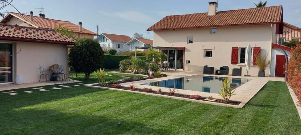 Jolie Maisonnette de 37 m2 meublée Apartment in Nouvelle-Aquitaine