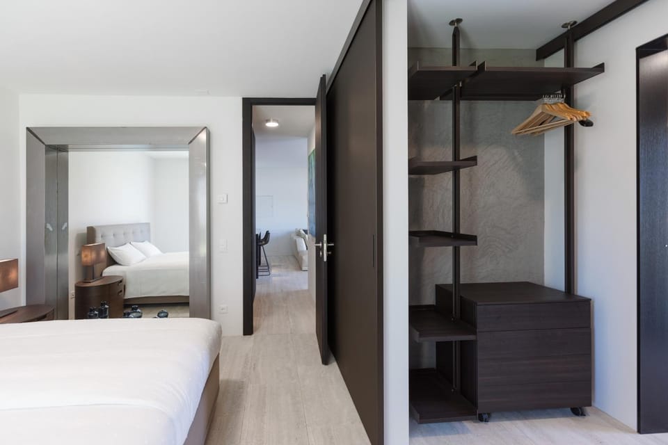 Bed, Photo of the whole room, Bedroom, wardrobe