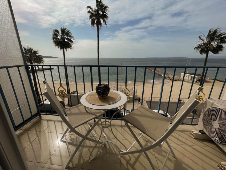 Maison Azur Riviera Stay Apartment in Antibes