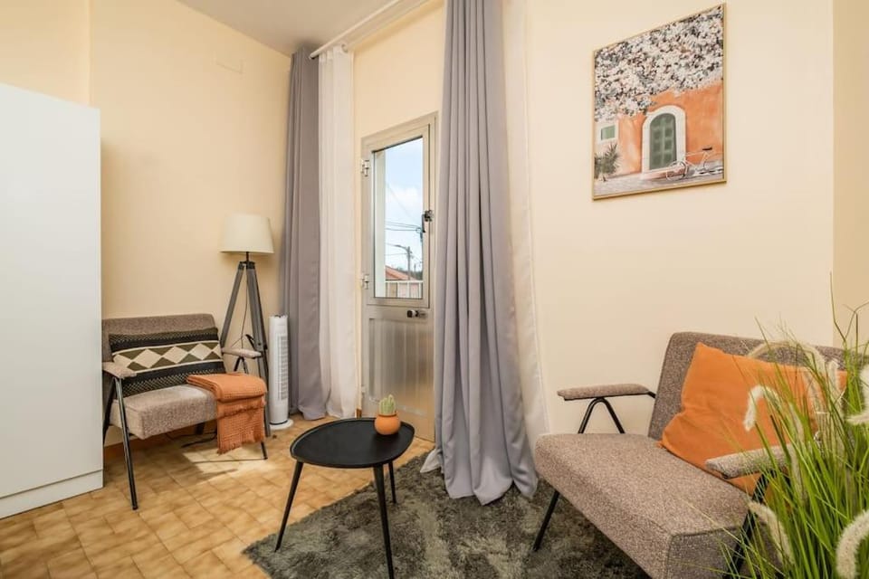 Cobalt Apartment in Madeira District