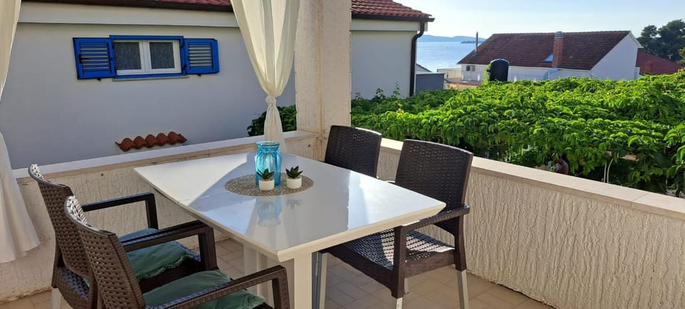 Balcony/Terrace, Balcony/Terrace