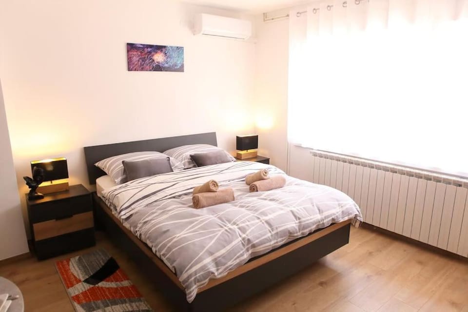 Modern apt in Dubec, ideal for couple Apartment in City of Zagreb