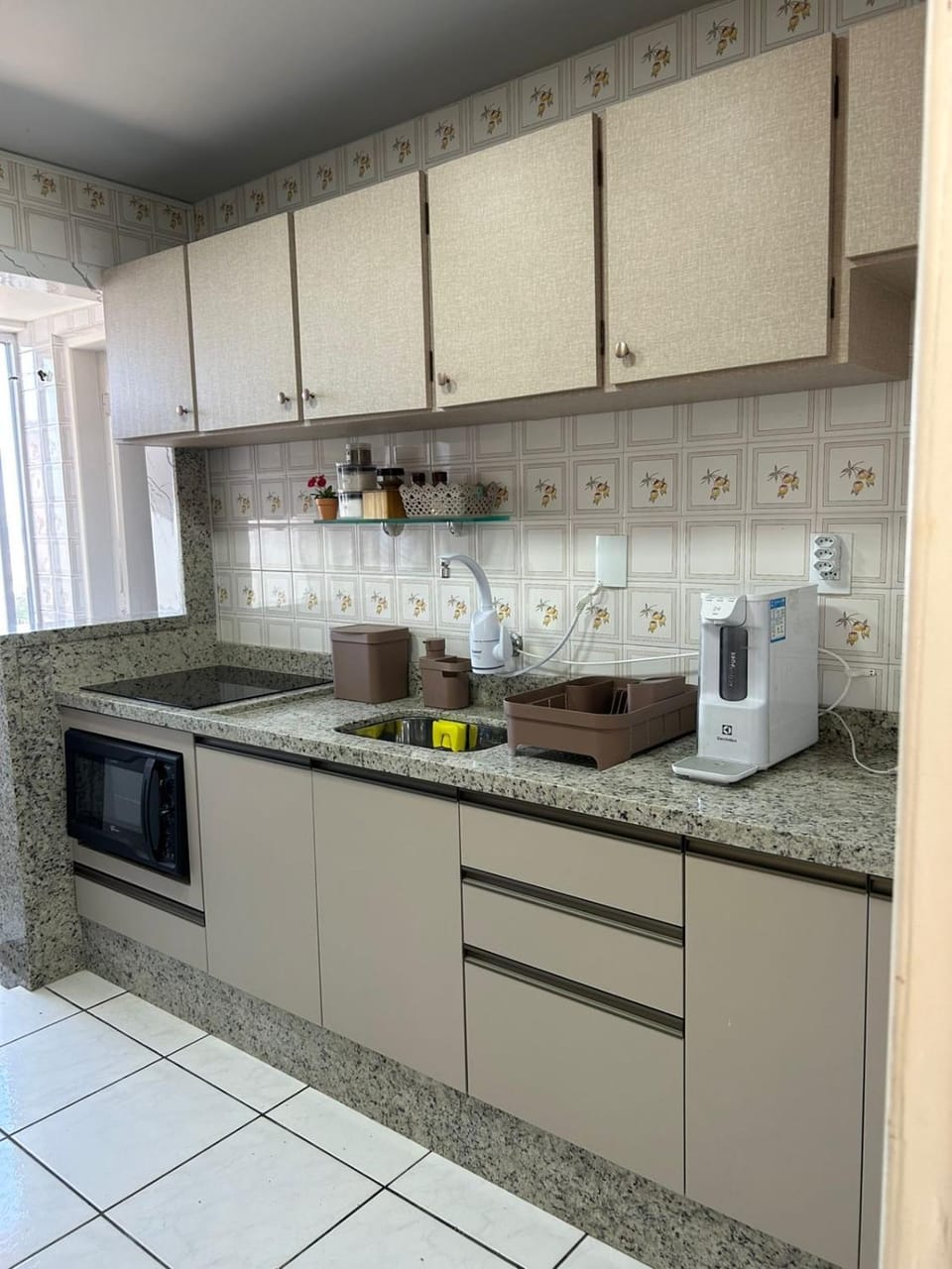 Kitchen or kitchenette, oven, stove