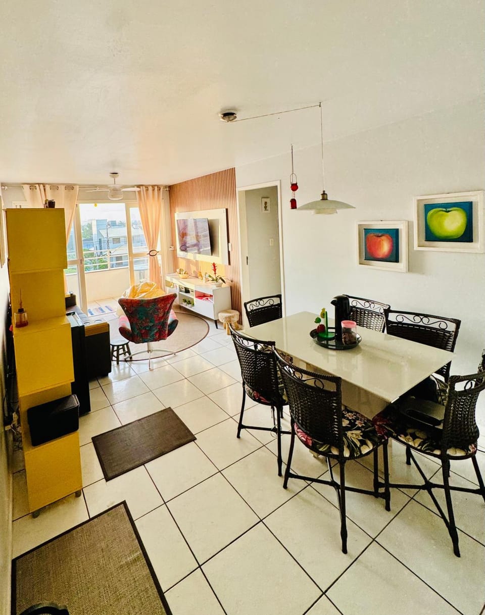 TV and multimedia, Living room, Dining area