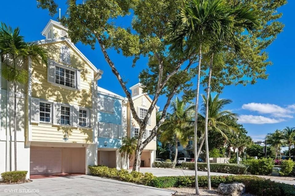 Mariners 210 Great Location with Marina Views House in Key Largo