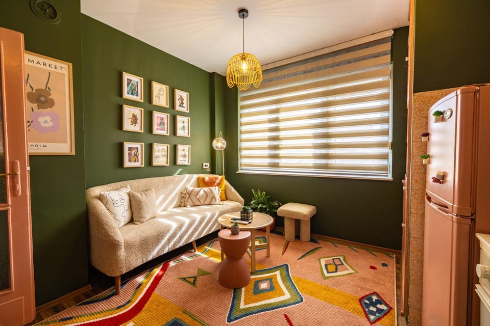 Living room, Seating area