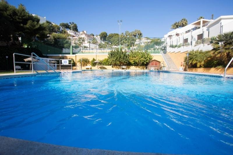Pool view, Swimming pool
