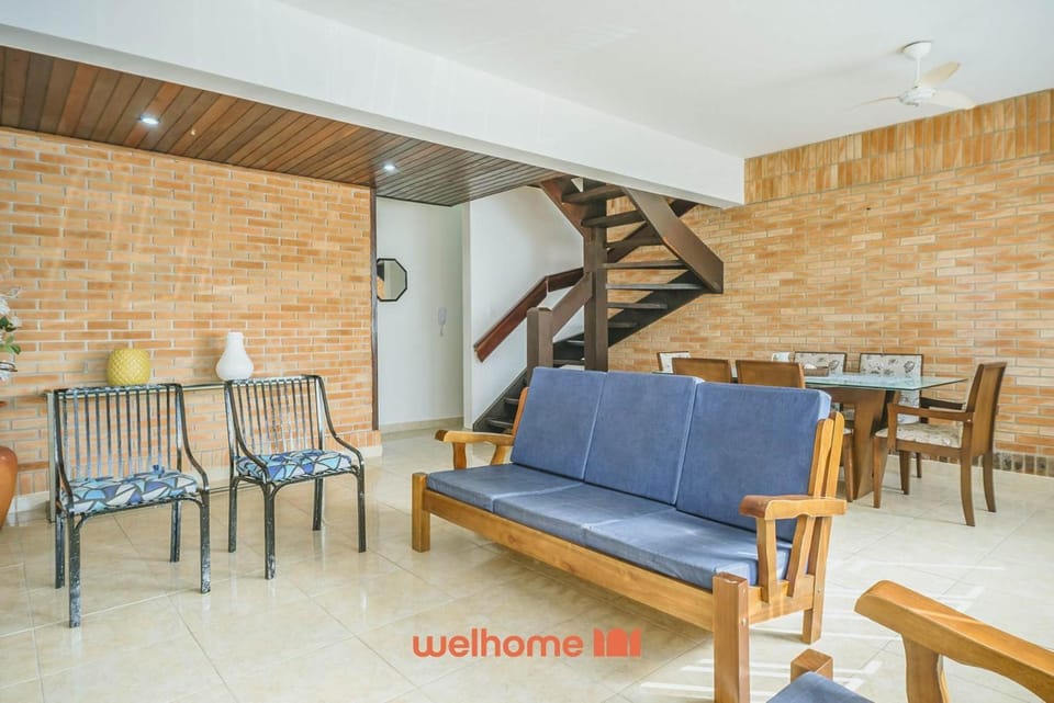 Casa em condomínio a 500m da praia em Bertioga House in Bertioga