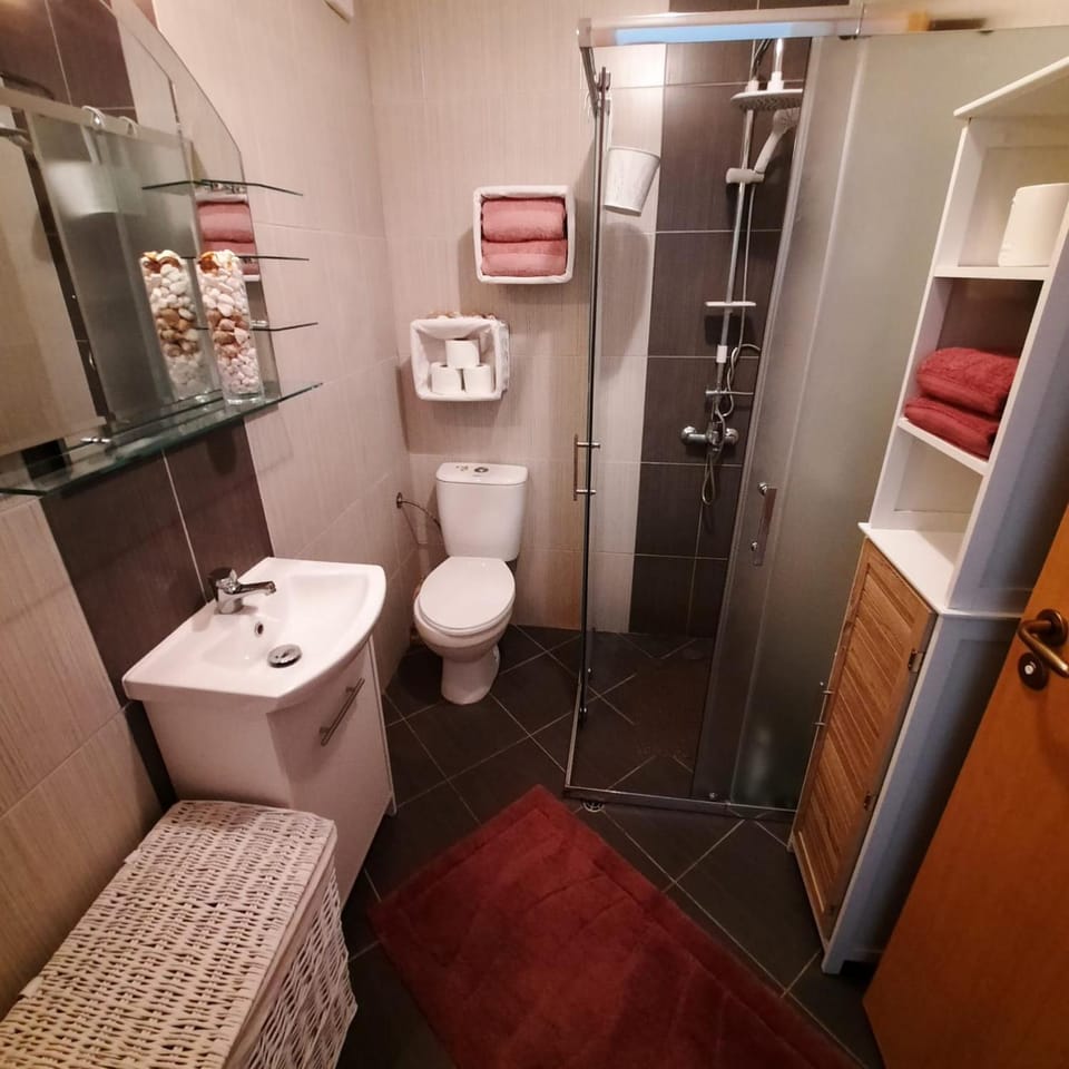 Studio Apartment with Pool View, Sunny Beach Apartment in Sunny Beach